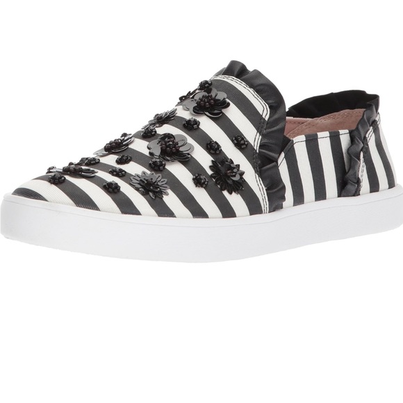 ♡ 𝖪𝖺𝗍𝖾 𝖲𝗉𝖺𝖽𝖾 ♡ 𝖲𝗍𝗋𝗂𝗉𝖾𝖽 𝖫𝗈𝗎𝗂𝗌𝖾 𝖥𝗅𝗈𝗋𝖺𝗅 𝖲𝗇𝖾𝖺𝗄𝖾𝗋 - Picture 4 of 4